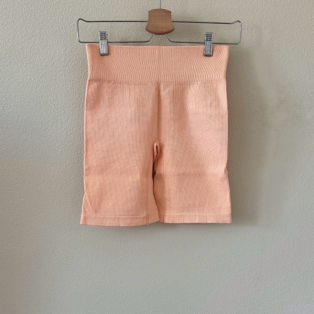 Guess Coral Athletic Fitness Ribbed Bike Shorts NWT Size XS / S